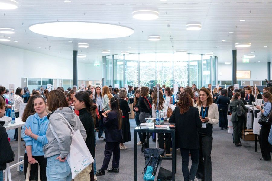 https://agenda.unifr.ch/e/picture.php?id=20190&tg=53c2e89c2630a3fd25ce7874a4e09518573b8d1c
